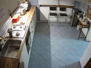 voyeurcam julmodels kitchen 2