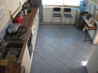 voyeurcam julmodels kitchen 2