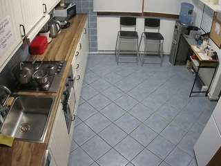 voyeurcam julmodels kitchen 2