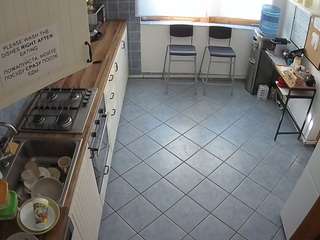 voyeurcam julmodels kitchen 2