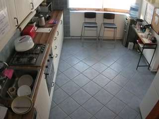 voyeurcam julmodels kitchen 2