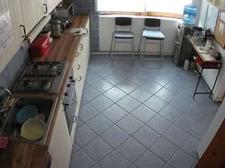voyeurcam julmodels kitchen 2