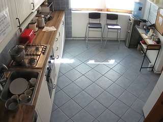 voyeurcam julmodels kitchen 2