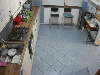 voyeurcam julmodels kitchen 2