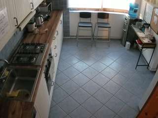 voyeurcam julmodels kitchen 2