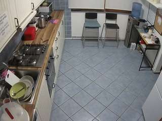 voyeurcam julmodels kitchen 2