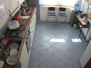 voyeurcam julmodels kitchen 2