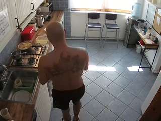 voyeurcam julmodels kitchen 2