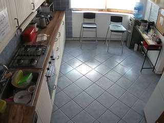voyeurcam julmodels kitchen 2