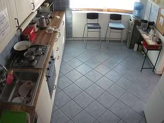 voyeurcam julmodels kitchen 2