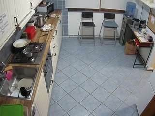 voyeurcam julmodels kitchen 2