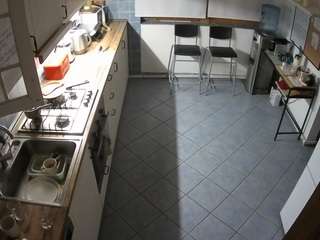 voyeurcam julmodels kitchen 2