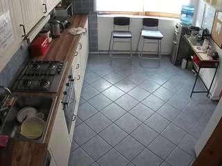 voyeurcam julmodels kitchen 2