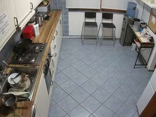 voyeurcam julmodels kitchen 2 live cam preview