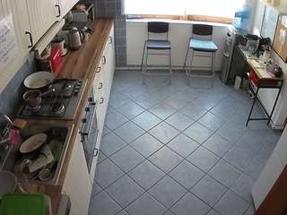 voyeurcam julmodels kitchen 2