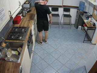 voyeurcam-julmodels-kitchen-2