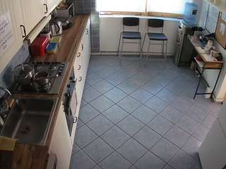 voyeurcam-julmodels-kitchen-2
