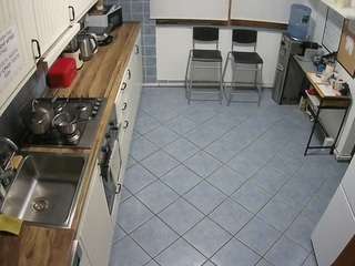 voyeurcam julmodels kitchen 2 live cam preview
