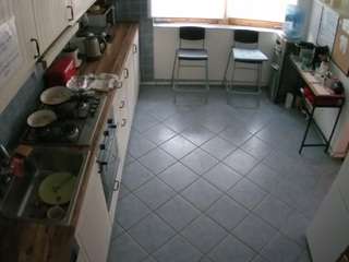 voyeurcam-julmodels-kitchen-2