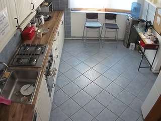 voyeurcam julmodels kitchen 2 live cam preview