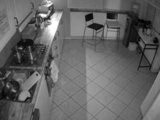 voyeurcam-julmodels-kitchen-2