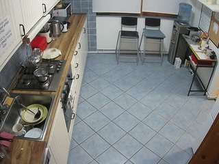 voyeurcam julmodels kitchen 2