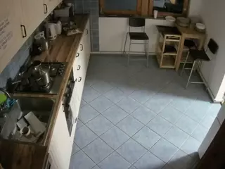 voyeurcam-julmodels-kitchen-2's Live Sex Cam Show