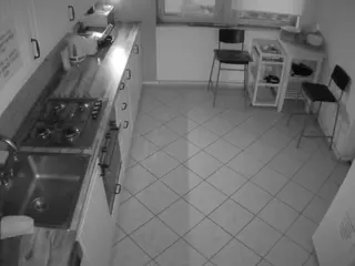 voyeurcam-julmodels-kitchen-2's Live Sex Cam Show