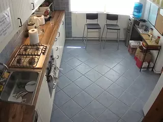 voyeurcam julmodels kitchen 2's Live Sex Cam Show