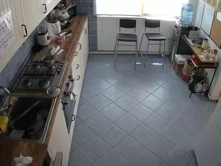 voyeurcam julmodels kitchen 2's Live Sex Cam Show
