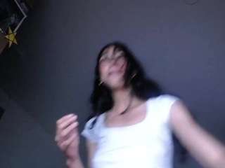  unknowngiirl chat room