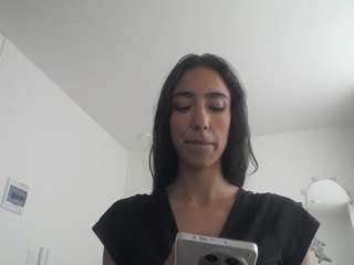 unknowngiirl webcam