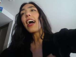  unknowngiirl chat room