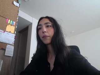 unknowngiirl Live Webcam on CamSoda