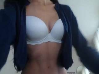 unknowngiirl Live Webcam on CamSoda