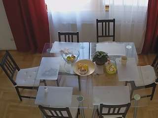 Voyeurcam-julmodels-dining-2