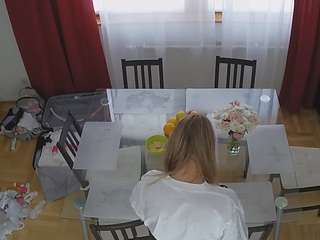 voyeurcam-julmodels-dining-2