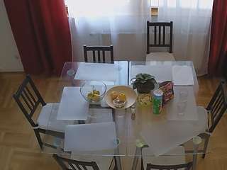 voyeurcam-julmodels-dining-2