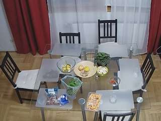 voyeurcam-julmodels-dining-2