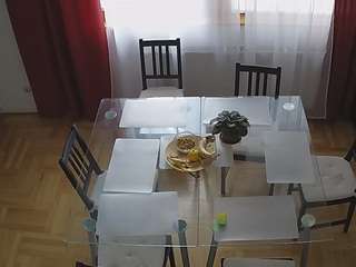 voyeurcam-julmodels-dining-2