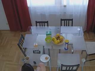 voyeurcam-julmodels-dining-2