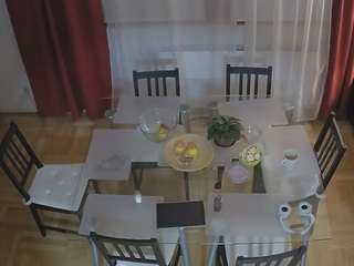 voyeurcam-julmodels-dining-2