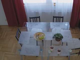 camsoda voyeurcam-julmodels-dining-2