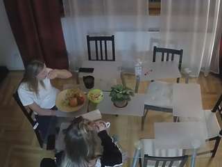 camsoda voyeurcam-julmodels-dining-2