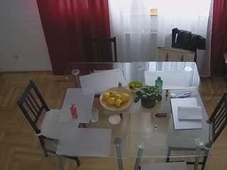 Model Nuds camsoda voyeurcam-julmodels-dining-2