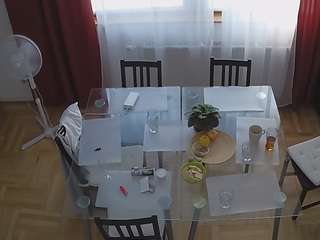 Cam Free Live Models camsoda voyeurcam-julmodels-dining-2