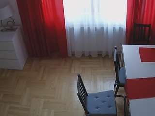 voyeurcam-julmodels-dining-2