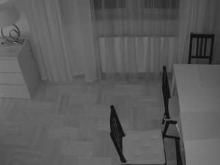 voyeurcam-julmodels-dining-2