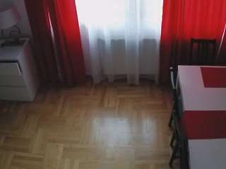 voyeurcam-julmodels-dining-2