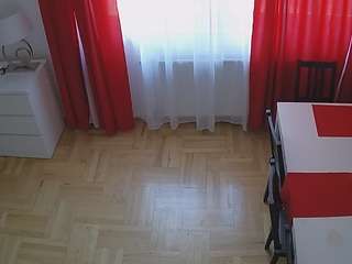 voyeurcam-julmodels-dining-2